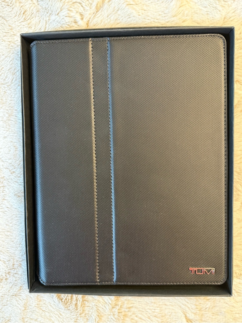 TUMI Black Leather Snap Case for IPAD 2